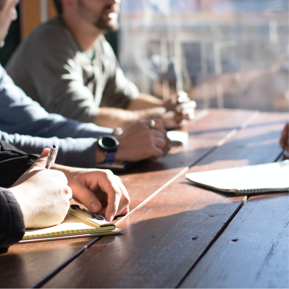 happy-young-asia-businessmen-businesswomen-meeting-brainstorming-ideas-about-new-paperwork-project-colleagues-working-together-planning-success-strate-2